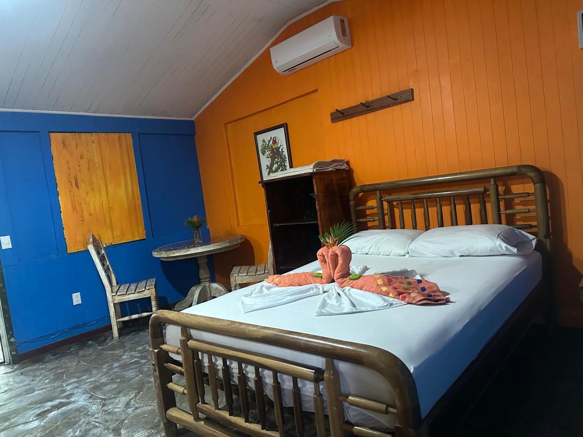 Chosa Manglar Suites & Cabins Puerto Jiménez Esterno foto